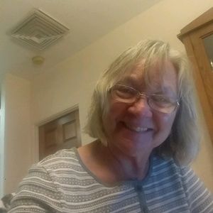 Meet your Posher, Beverly